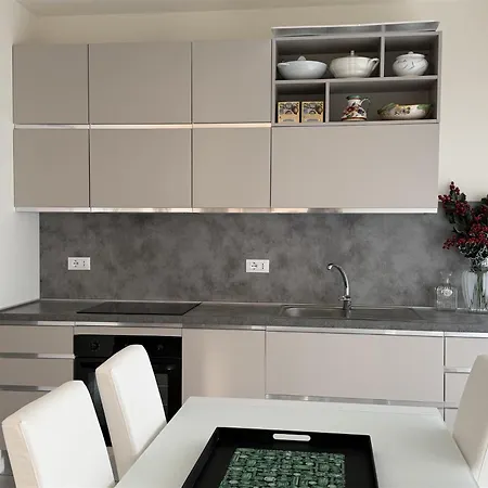 דירה Iseolakerental - Luce ריבה די סולטו