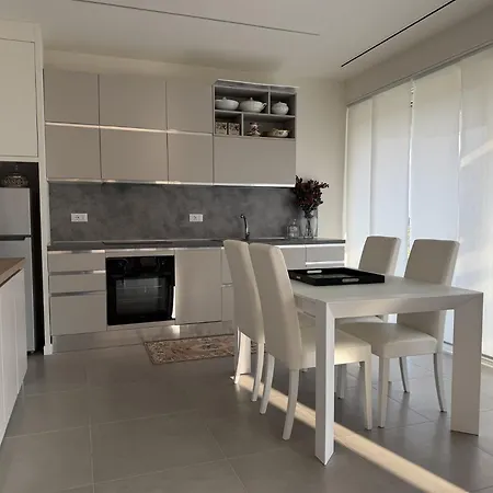 Iseolakerental - Luce